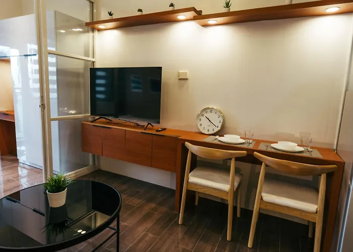 Modern Living 5 With Fast Wifi And Netflix 5*